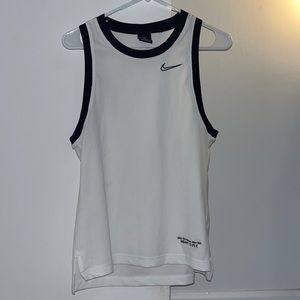 Nike never worn - women’s basketball jersey - dri-fit size small